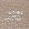 Sac bandoulière Hermes Evelyne en cuir togo étoupe - Detail D3 thumbnail