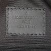 Louis Vuitton Messenger shoulder bag in black checkerboard print leather - Detail D3 thumbnail