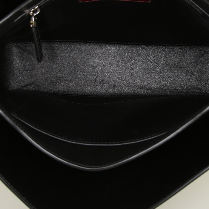Bolso bandolera Valentino Rockstud en cuero negro - Detail D3