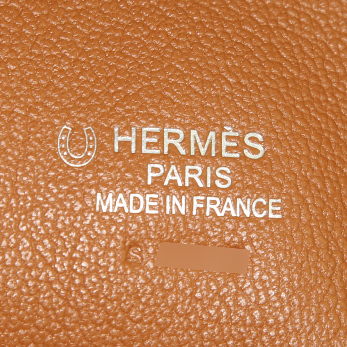 Porta-documentos Hermes Plume en cuero epsom color oro y junco naranja - Detail D3