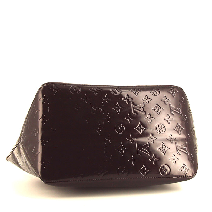 Louis Vuitton Bellevue large model handbag in burgundy monogram patent leather and natural leather - Detail D4