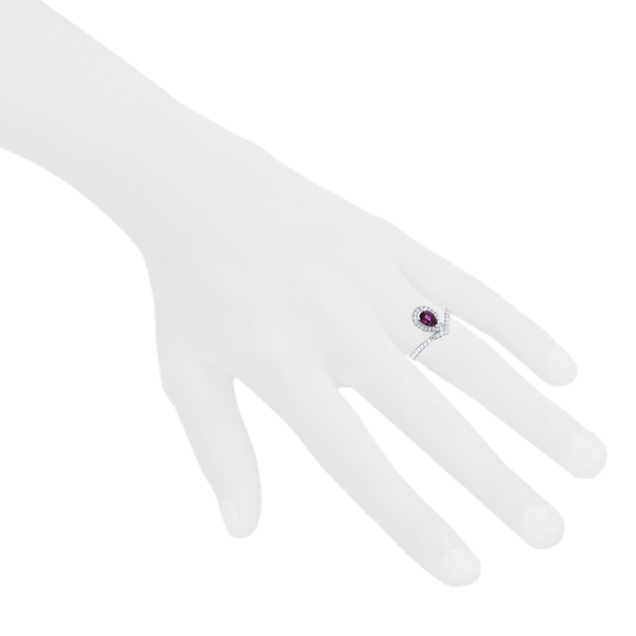 Chaumet Joséphine Aigrette ring in white gold, diamonds and garnet - Detail D1