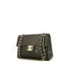 Chanel Timeless Maxi Jumbo shoulder bag in black quilted leather - 00pp thumbnail