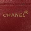 Chanel Timeless Maxi Jumbo shoulder bag in black quilted leather - Detail D4 thumbnail