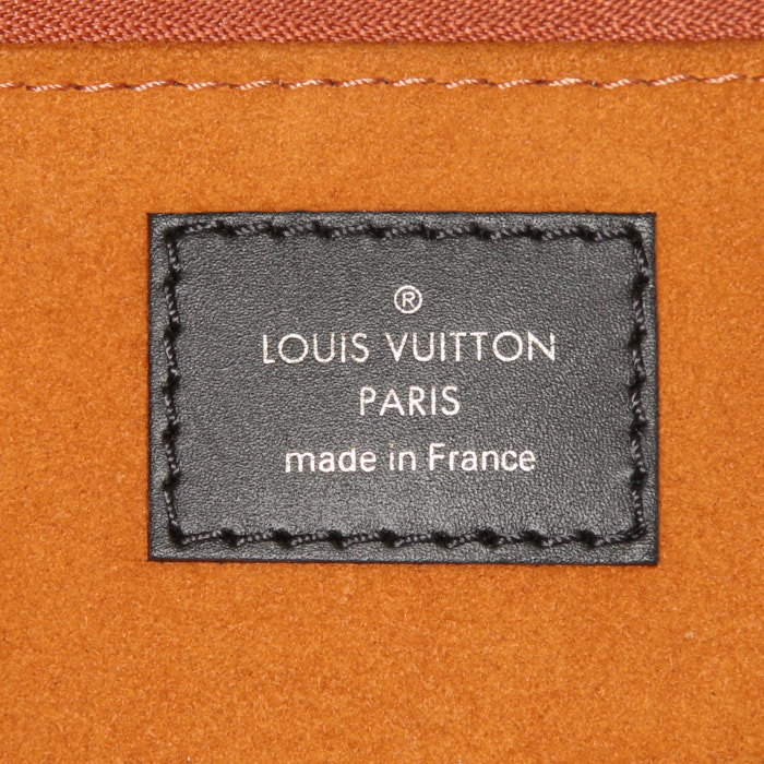 Louis Vuitton Onthego large model shopping bag in black empreinte monogram leather - Detail D4