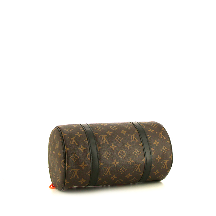 Louis Vuitton Polochon shoulder bag in brown monogram canvas - Detail D5