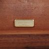 Louis Vuitton, cave à cigares modèle "Voyage", en bois d'acajou, placage en ébène de Macassar et marqueterie en bois de poirier, signé et monogramé, des années 2000 - Detail D3 thumbnail