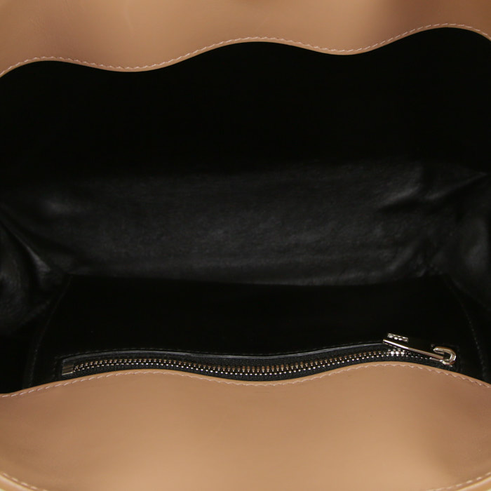 Balenciaga Cable shopping bag in rosy beige leather - Detail D2