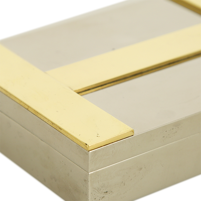 Hermès, boîte de la série "H", en métal nickelé et laiton, signée, du début des années 1980 - Detail D2