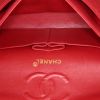 Sac à main Chanel Timeless en jersey matelassé rouge - Detail D3 thumbnail