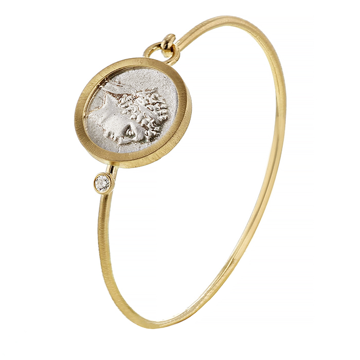 Bracelet jonc ouvrant Maison Auclert en or jaune et drachme d'argent hellénistique - Detail D2