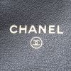 Pochette-ceinture Chanel Timeless Extra Mini en toile matelassée noire - Detail D3 thumbnail