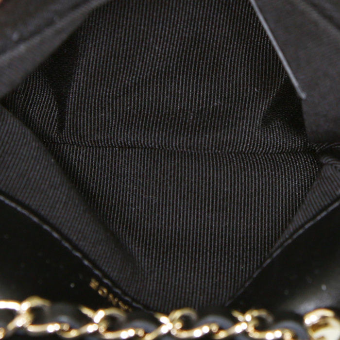 Pochette-ceinture Chanel Timeless Extra Mini en toile matelassée noire - Detail D2