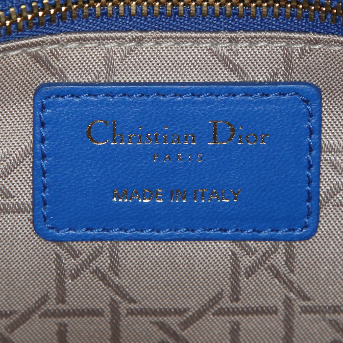 Sac à main Dior My ABCDIOR petit modèle en cuir cannage bleu - Detail D4