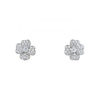 Paire de boucles d'oreilles Van Cleef 
Arpels Cosmos petit modèle en or blanc et diamants