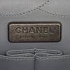 Bolso de mano Chanel 2.55 en piel de pitón gris - Detail D4 thumbnail