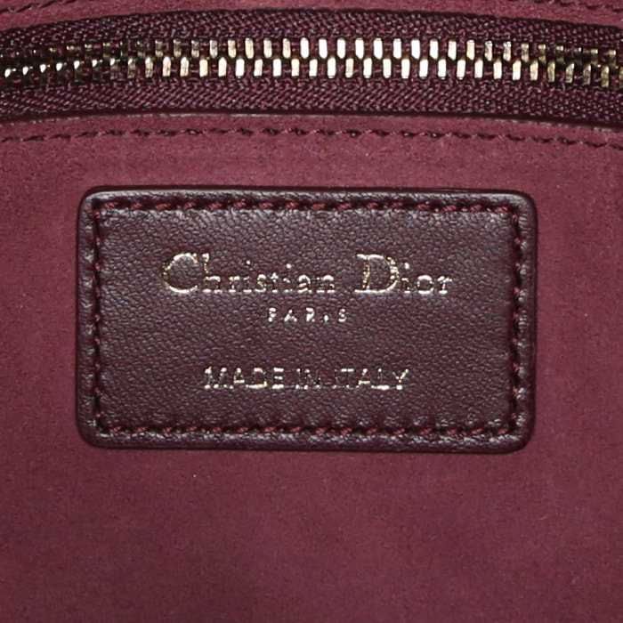 Sac à main Dior Dioraddict en cuir cannage bordeaux - Detail D4