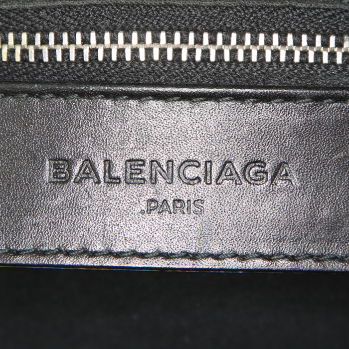 Sac à main Balenciaga Classic City mini en cuir noir et raffia noir - Detail D4