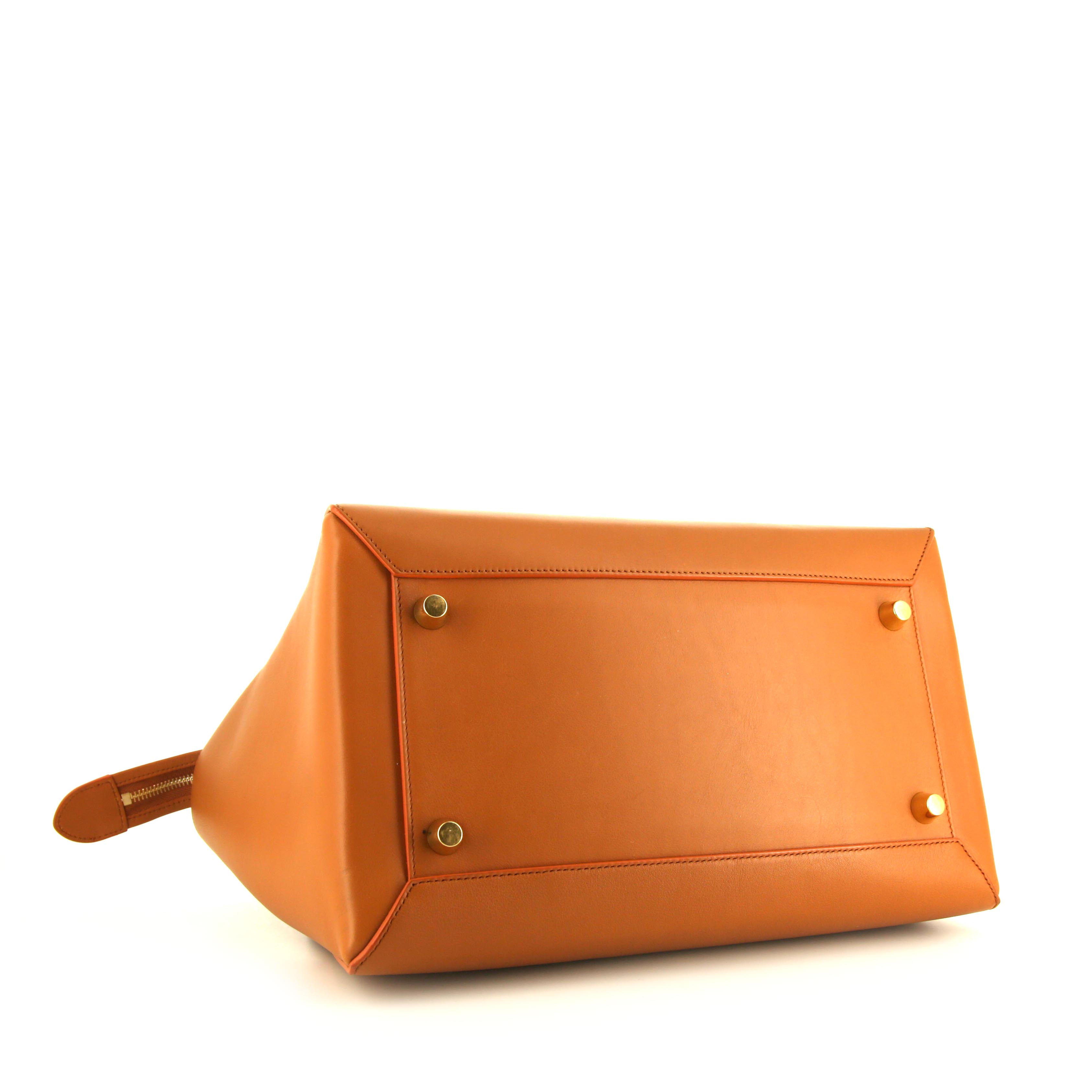 Sac à main Celine Belt en cuir gold et noir - Detail D4