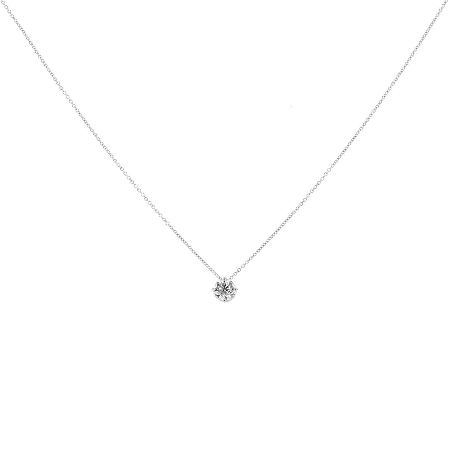 Collier solitaire en or blanc et diamant (1 carat)