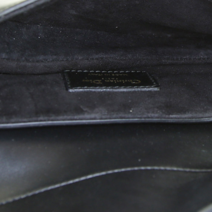 Sac à main Dior Saddle mini en cuir noir - Detail D3