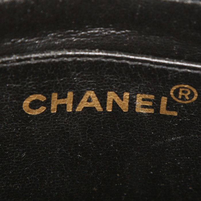 Chanel Mini Timeless shoulder bag in black quilted leather - Detail D3