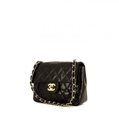 Chanel Timeless Mini shoulder bag in black quilted leather