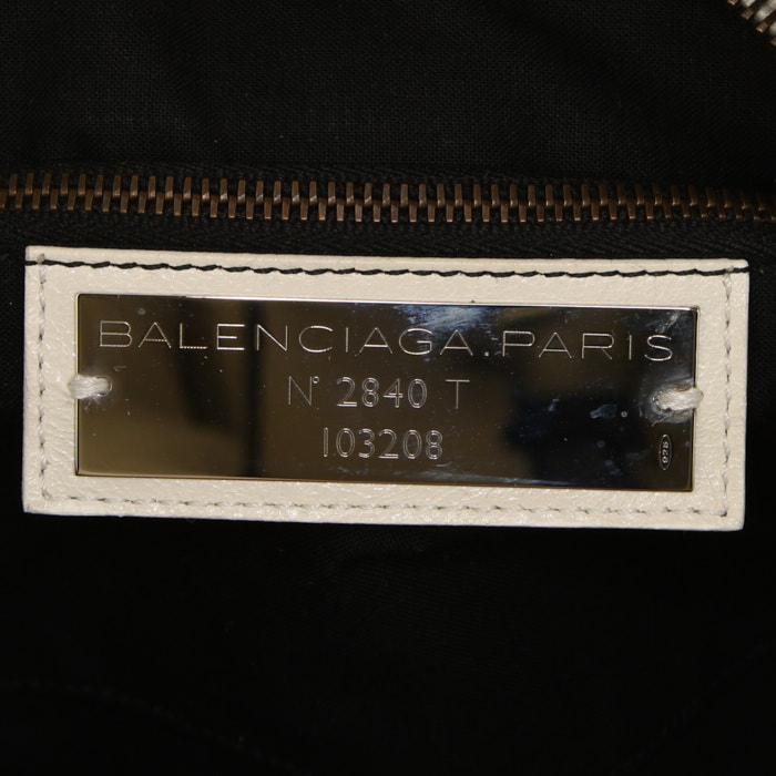 Sac à main Balenciaga Arena en cuir blanc - Detail D4
