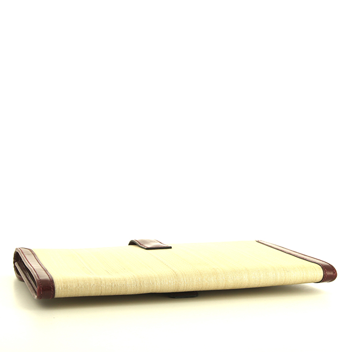 Bolsito de mano Hermes Jige en cuero box color burdeos y crin beige - Detail D4