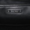 Bolso de mano Miu Miu en cuero acolchado negro - Detail D4 thumbnail
