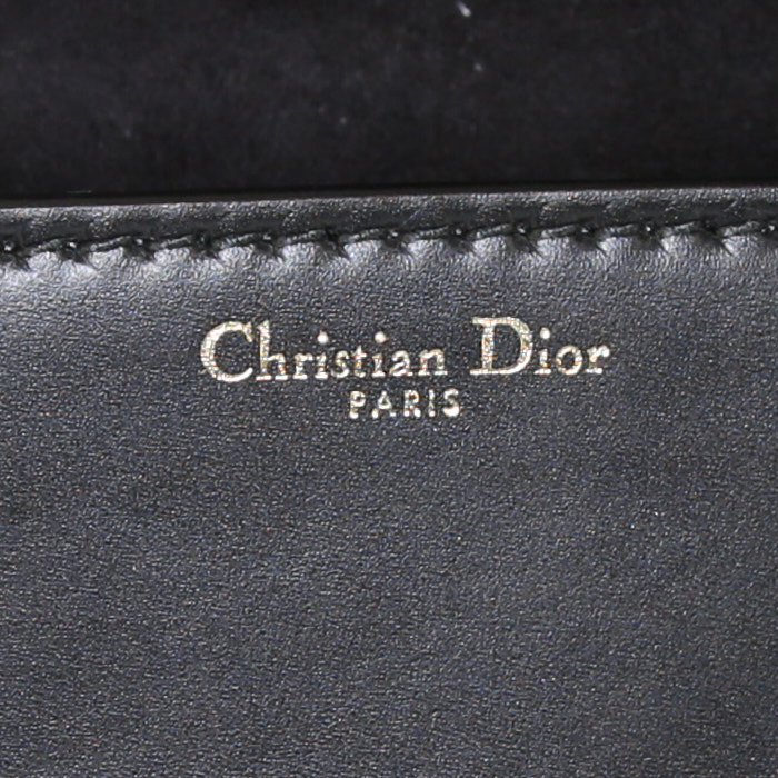 Dior DIO(R)EVOLUTION pouch in black leather - Detail D3
