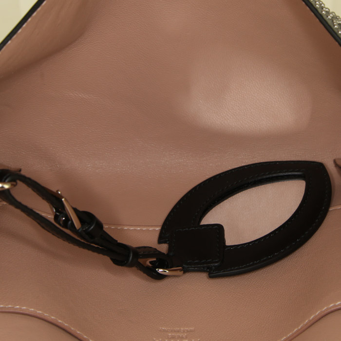 Pochette Alaïa en cuir noir - Detail D2