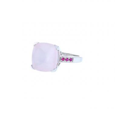 Anello Mauboussin Petite Rose d'Amour in oro bianco,  quarzo rosa e zaffiri rosa