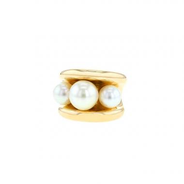 Poiray Fidji 1990's ring in yellow gold and cultured pearls