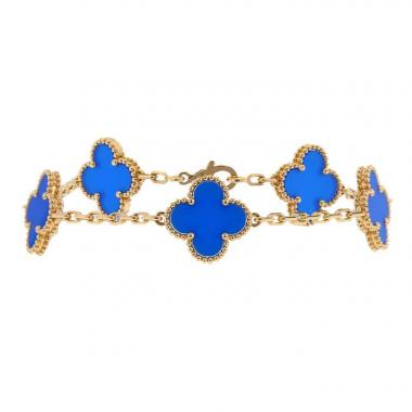 Van Cleef 
Arpels Alhambra Vintage bracelet in yellow gold and agate