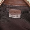 Gucci Jackie vintage handbag in beige monogram canvas and brown leather - Detail D3 thumbnail