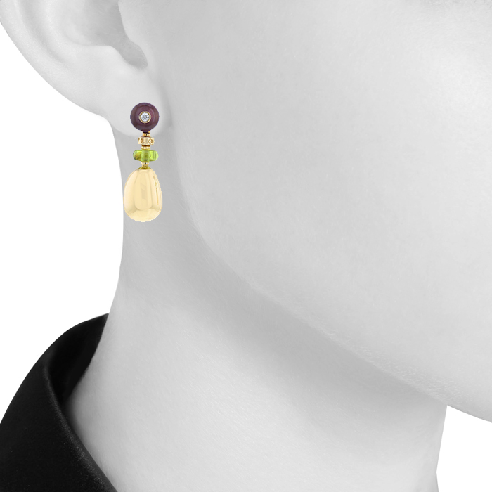 Pendientes colgantes Bulgari Mediterranean Eden  en oro amarillo,  amatistas y peridotos