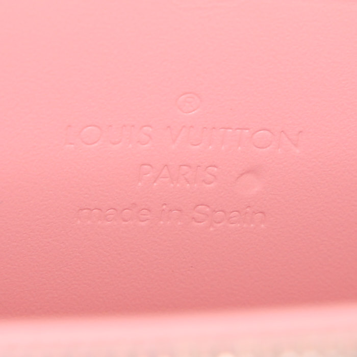 Billetera Louis Vuitton Zippy en charol Monogram bicolor rosa y rojo - Detail D3