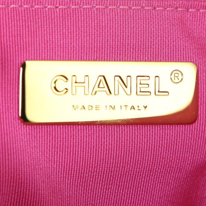 Borsa Chanel Chanel 19 in pelle trapuntata rosa - Detail D4