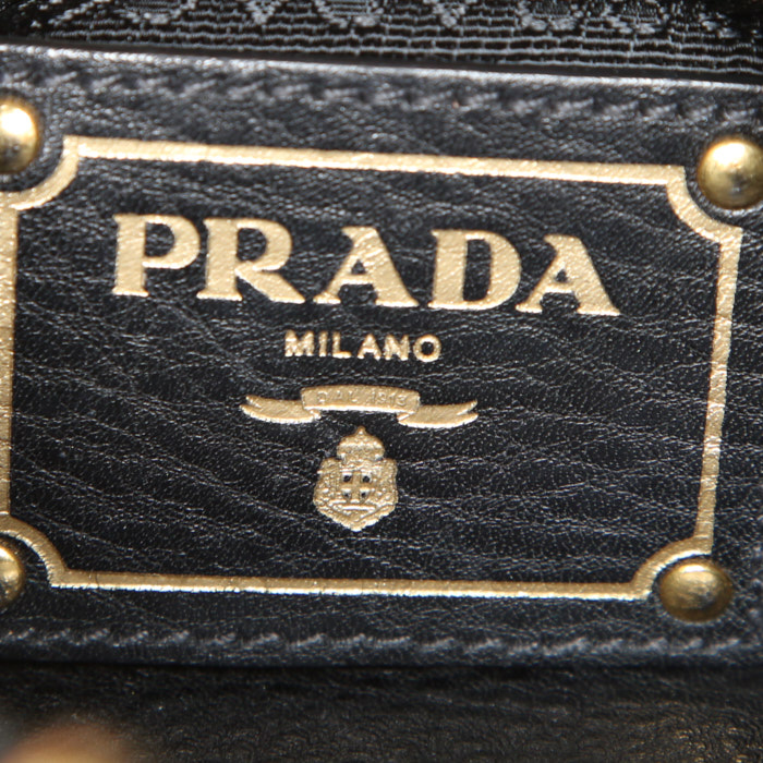 Borsa Prada in pelle nera - Detail D3