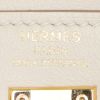 Bolso de mano Hermès  Kelly 25 cm en cuero swift Gris Perle - Detail D4 thumbnail