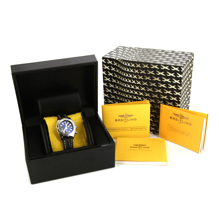 Breitling Chrono Cockpit watch in stainless steel Ref:  A13358 Circa  2012 - Detail D2