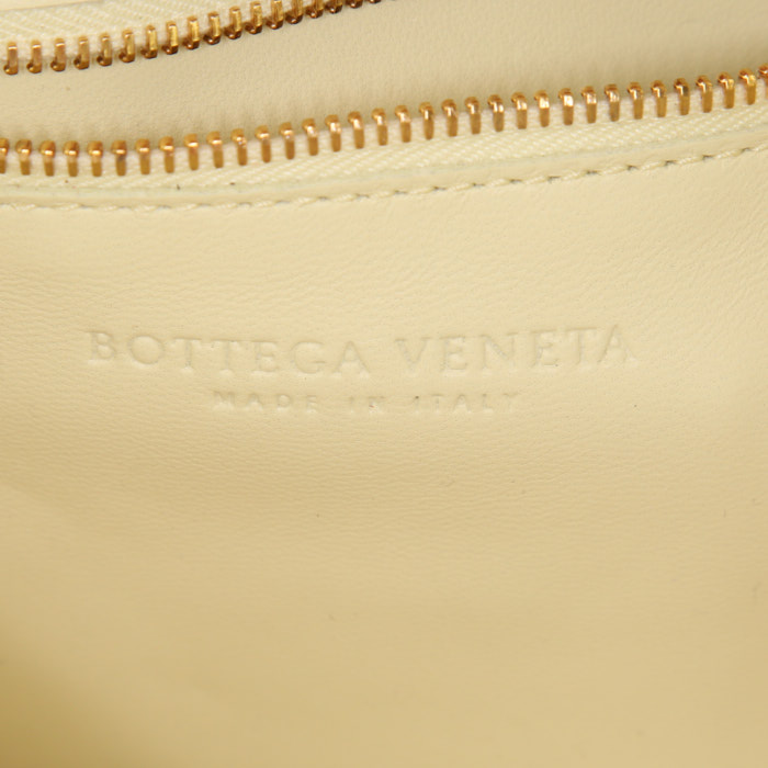 Bolso bandolera Bottega Veneta Casette en cuero intrecciato amarillo - Detail D3