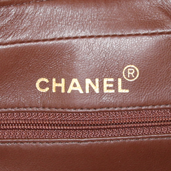 Borsa a tracolla Chanel Vintage in pelle trapuntata marrone a motivi orizzontali - Detail D3