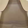 Hermès Lindy 34 cm shoulder bag in beige togo leather - Detail D2 thumbnail