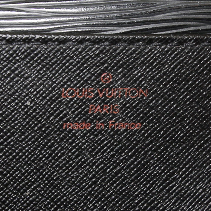 Porta-documentos Louis Vuitton Conseiller en cuero Epi negro - Detail D3