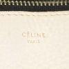 Bolso de mano Celine Edge en cuero granulado blanco y negro - Detail D3 thumbnail