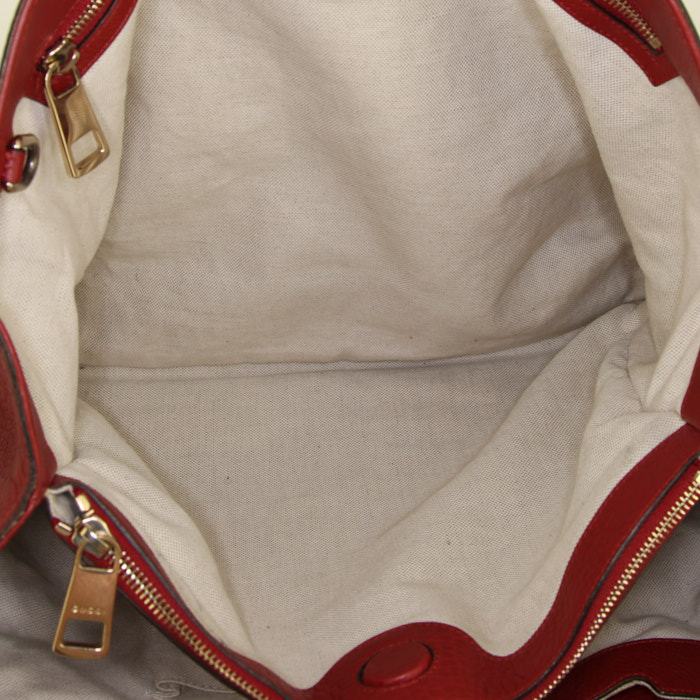 Gucci Bamboo large model handbag in red grained leather - Detail D3