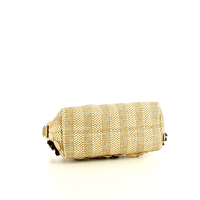 Fendi By the way handbag in beige leather - Detail D5