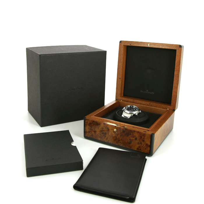 Orologio Blancpain Leman Gmt Alarm in acciaio Ref :  2041 Circa  2013 - Detail D3